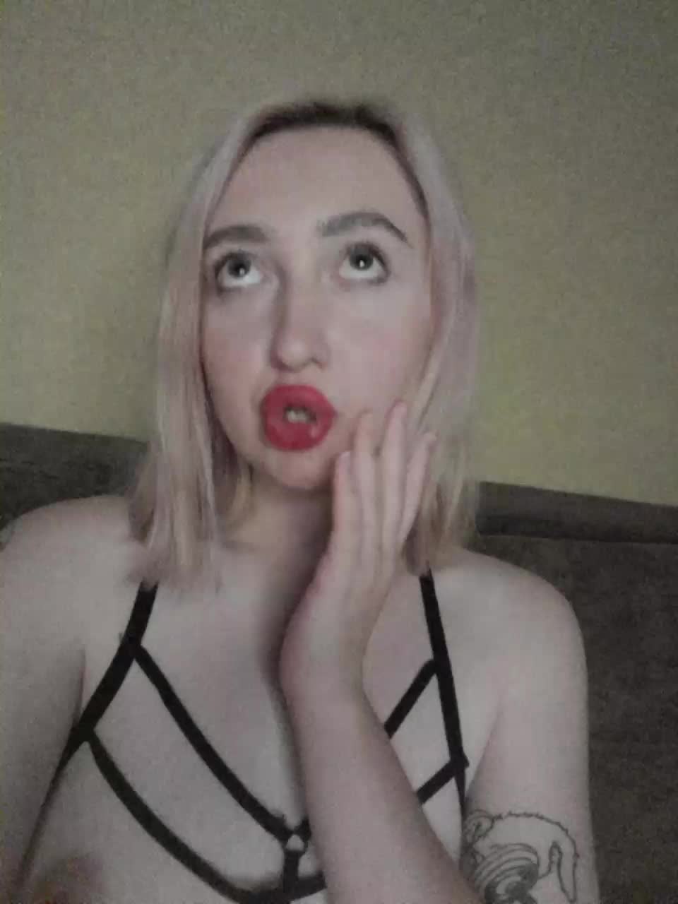 View or download file vipgerl on 2023-06-13 from bongacams