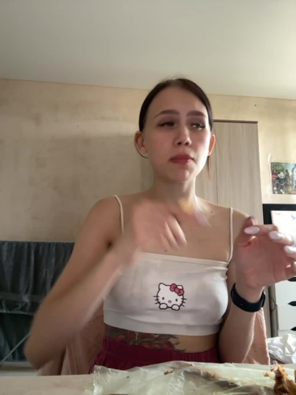 View or download file angelll3 on 2023-06-14 from bongacams