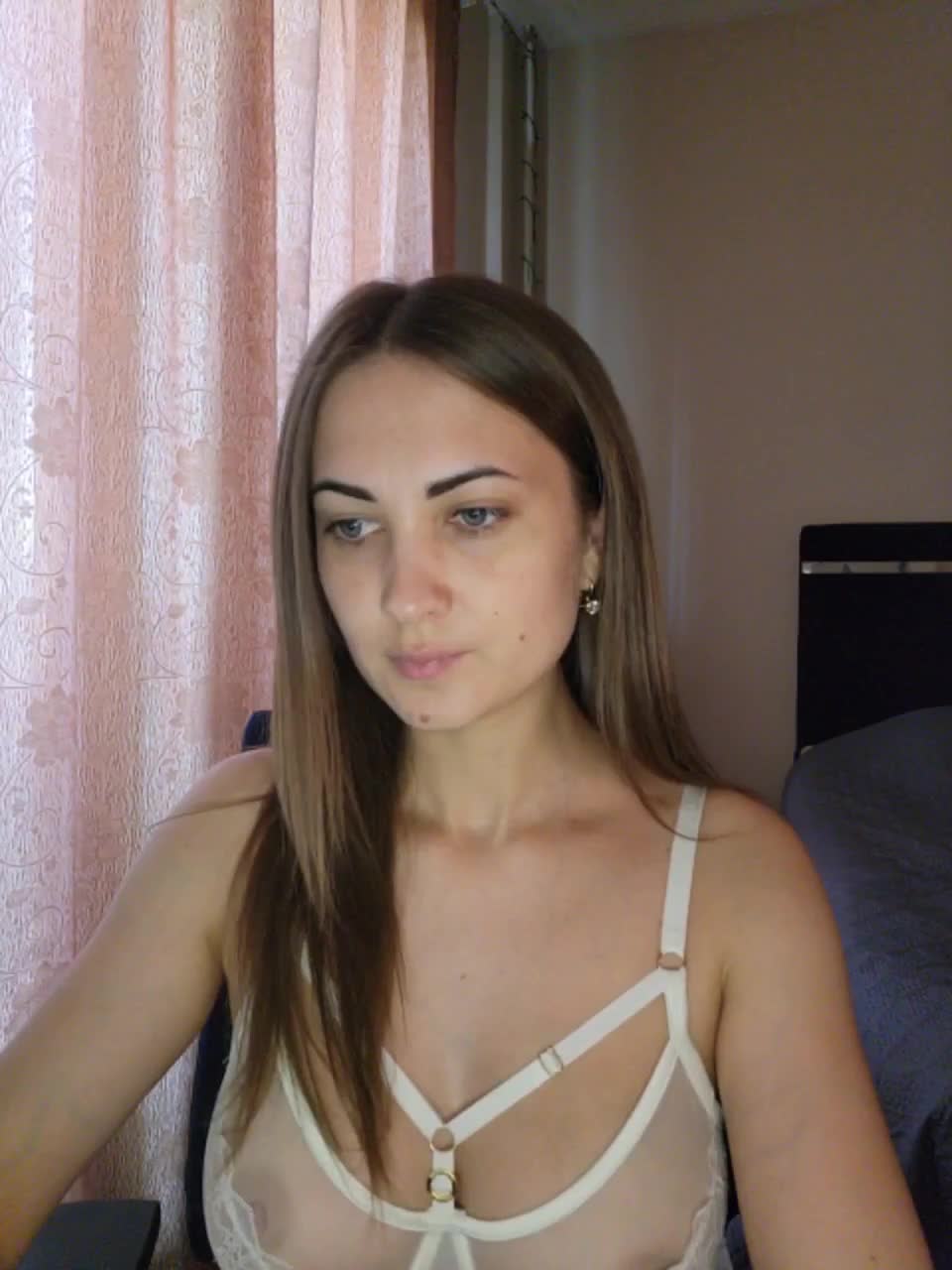 View or download file juicyirina on 2023-06-14 from bongacams