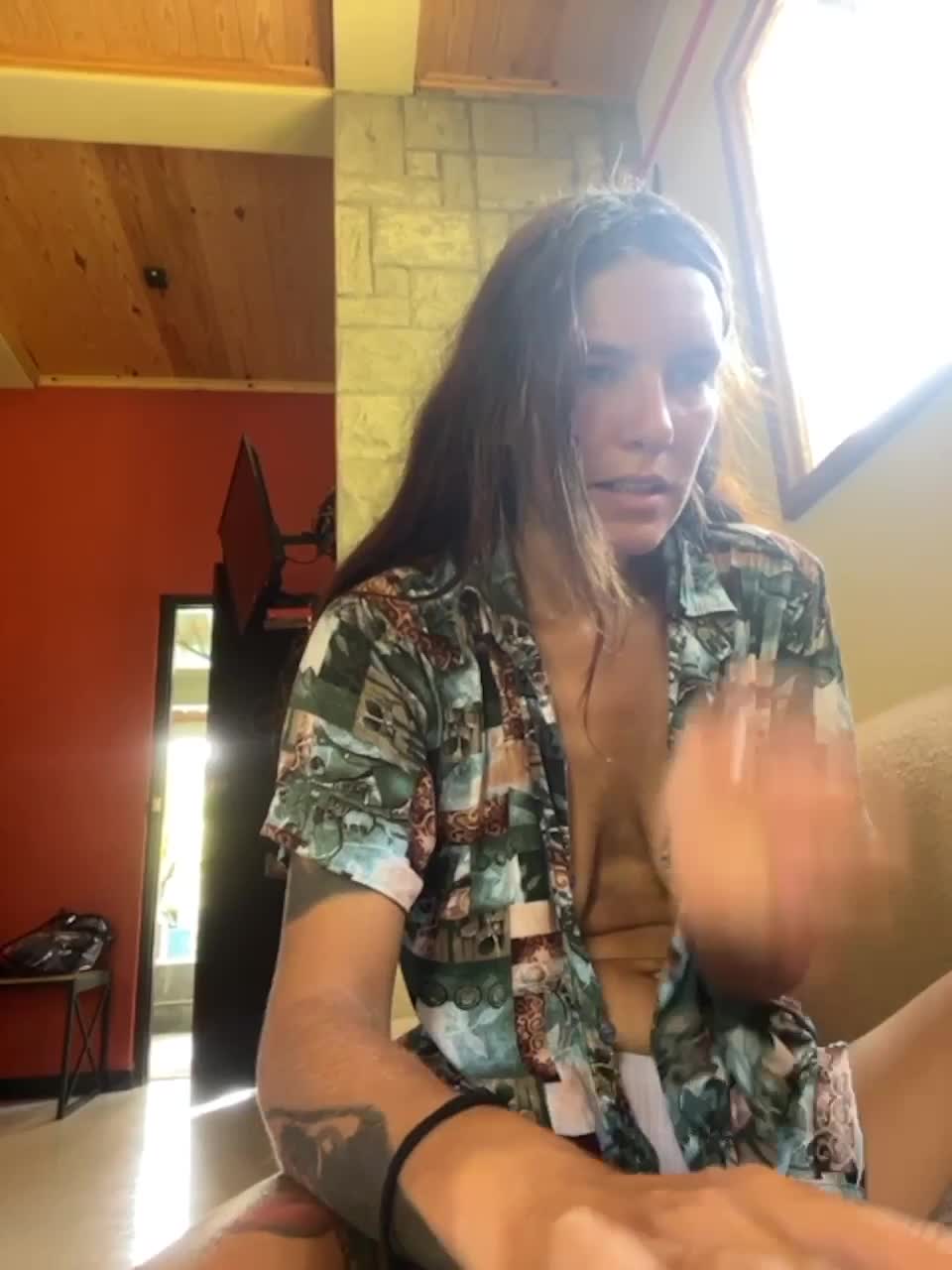 View or download file webartiss on 2023-06-14 from bongacams