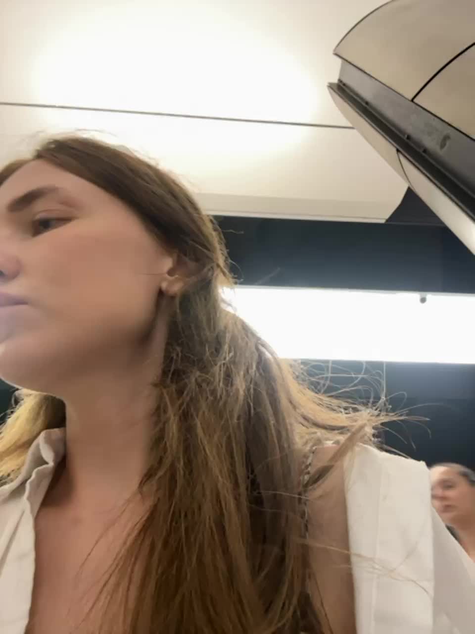 View or download file kirlove1 on 2023-06-15 from bongacams