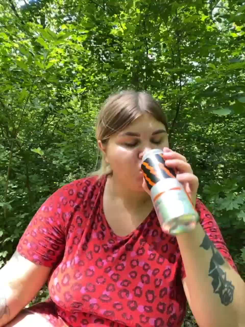 View or download file mashabigass on 2023-06-15 from bongacams