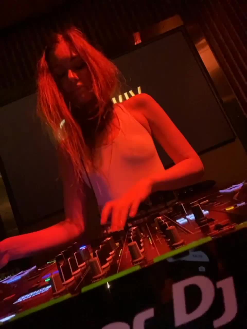 View or download file _bunya_ on 2023-06-16 from bongacams