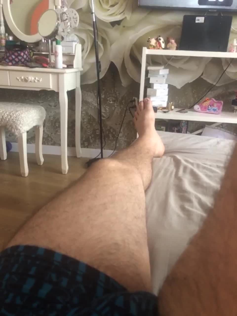 View or download file ukrainianboycowboy on 2023-06-18 from bongacams