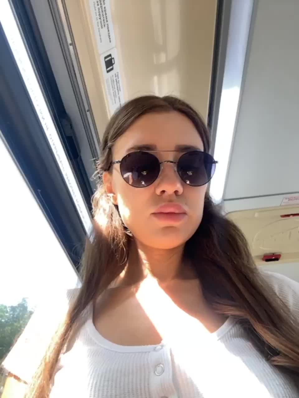 View or download file kirlove1 on 2023-06-19 from bongacams