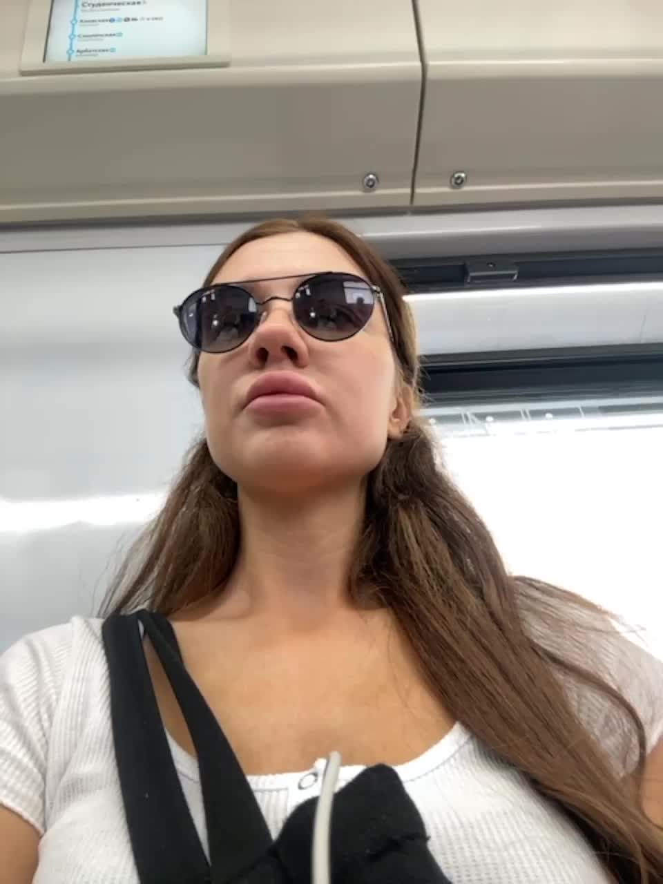 View or download file kirlove1 on 2023-06-19 from bongacams