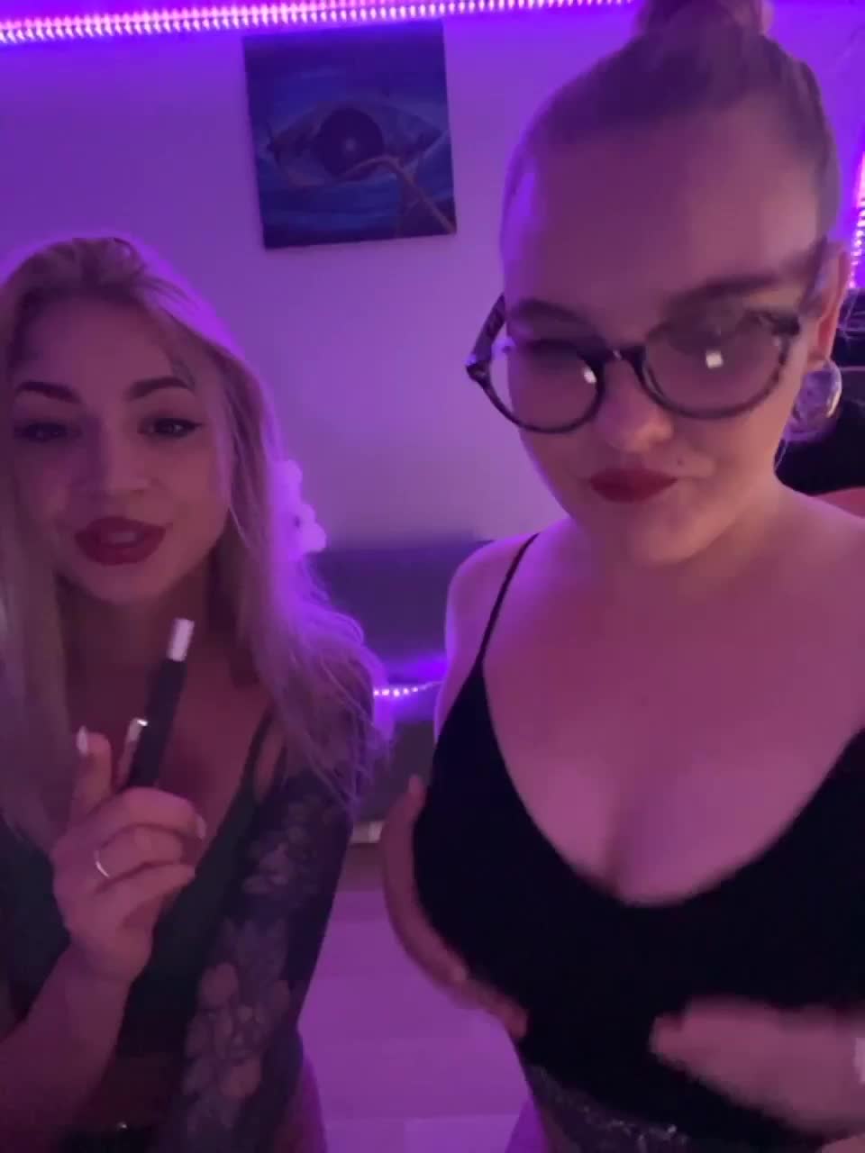 View or download file malinalaura on 2023-06-19 from bongacams