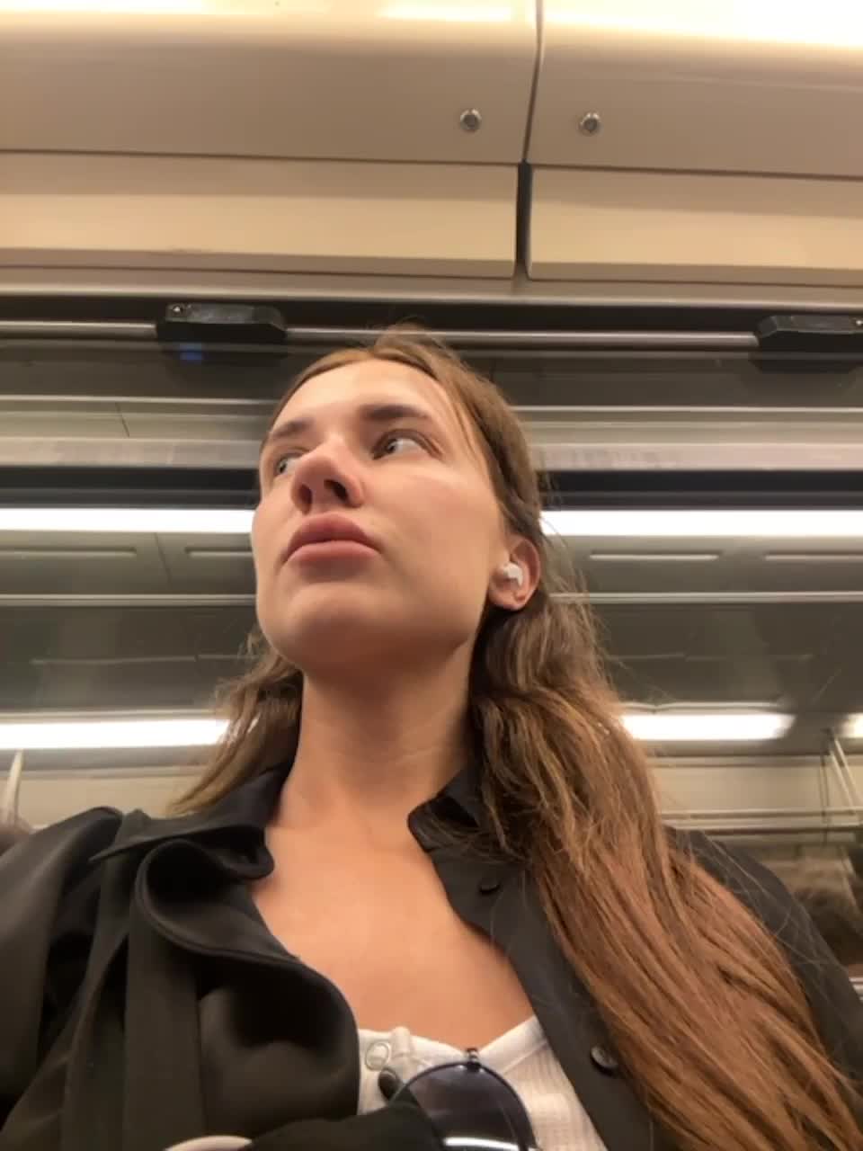 View or download file kirlove1 on 2023-06-20 from bongacams