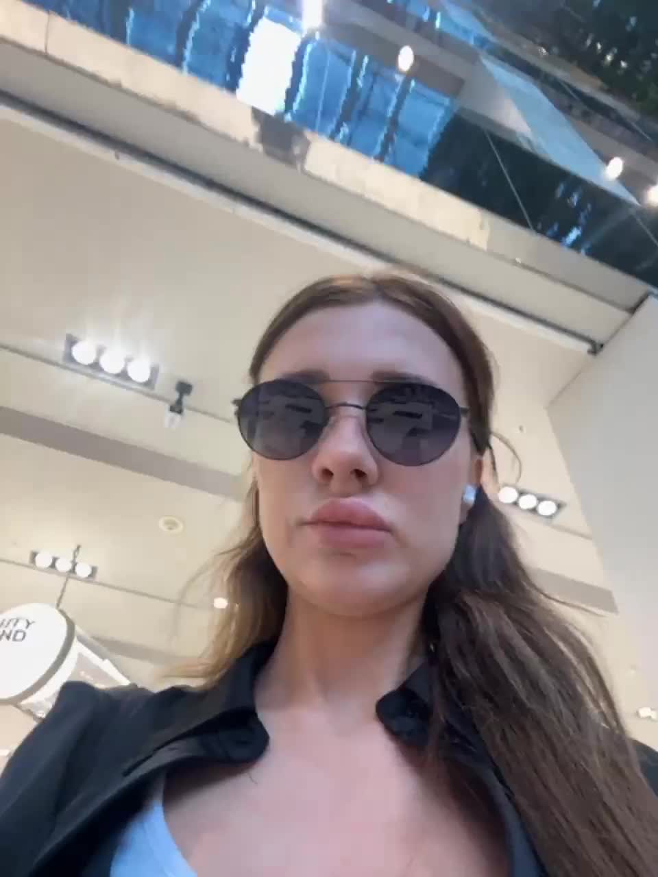 View or download file kirlove1 on 2023-06-20 from bongacams