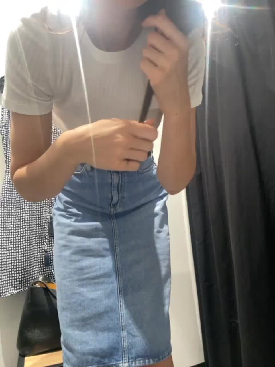 View or download file ledy_ok on 2023-06-20 from bongacams