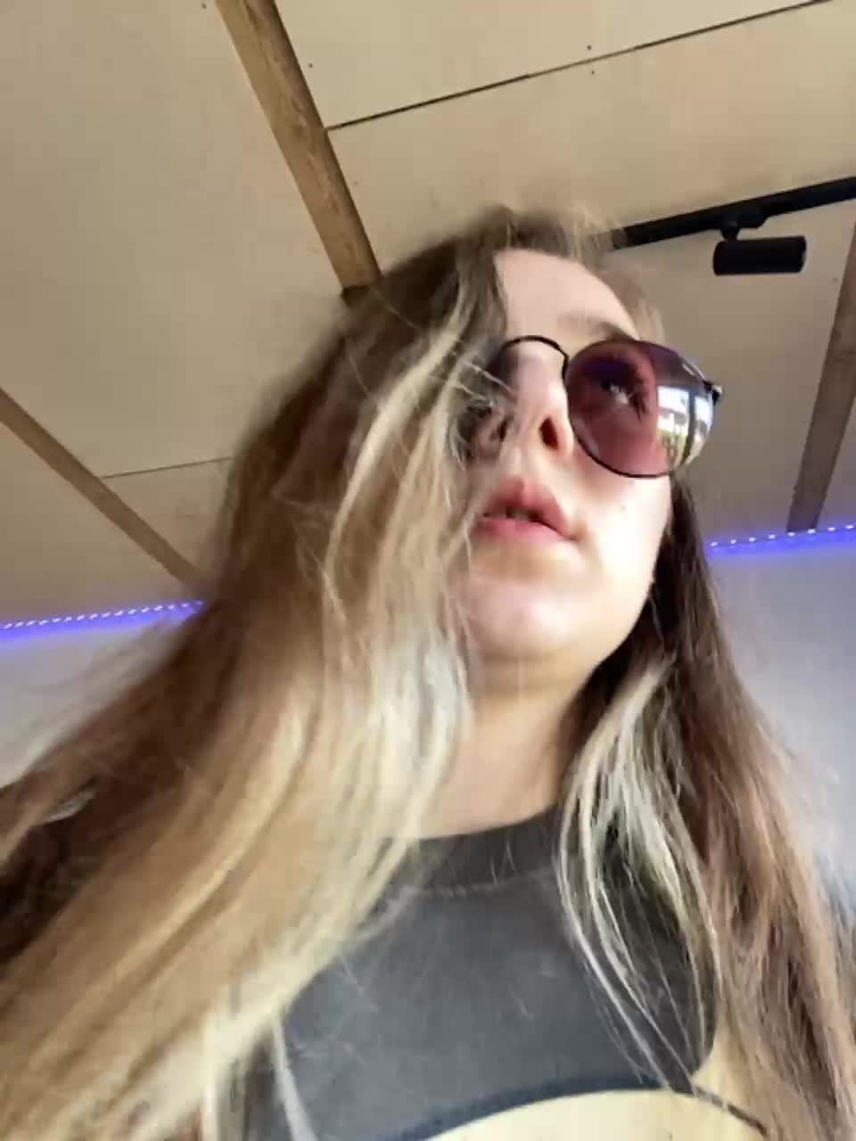 View or download file liizza on 2023-06-20 from bongacams