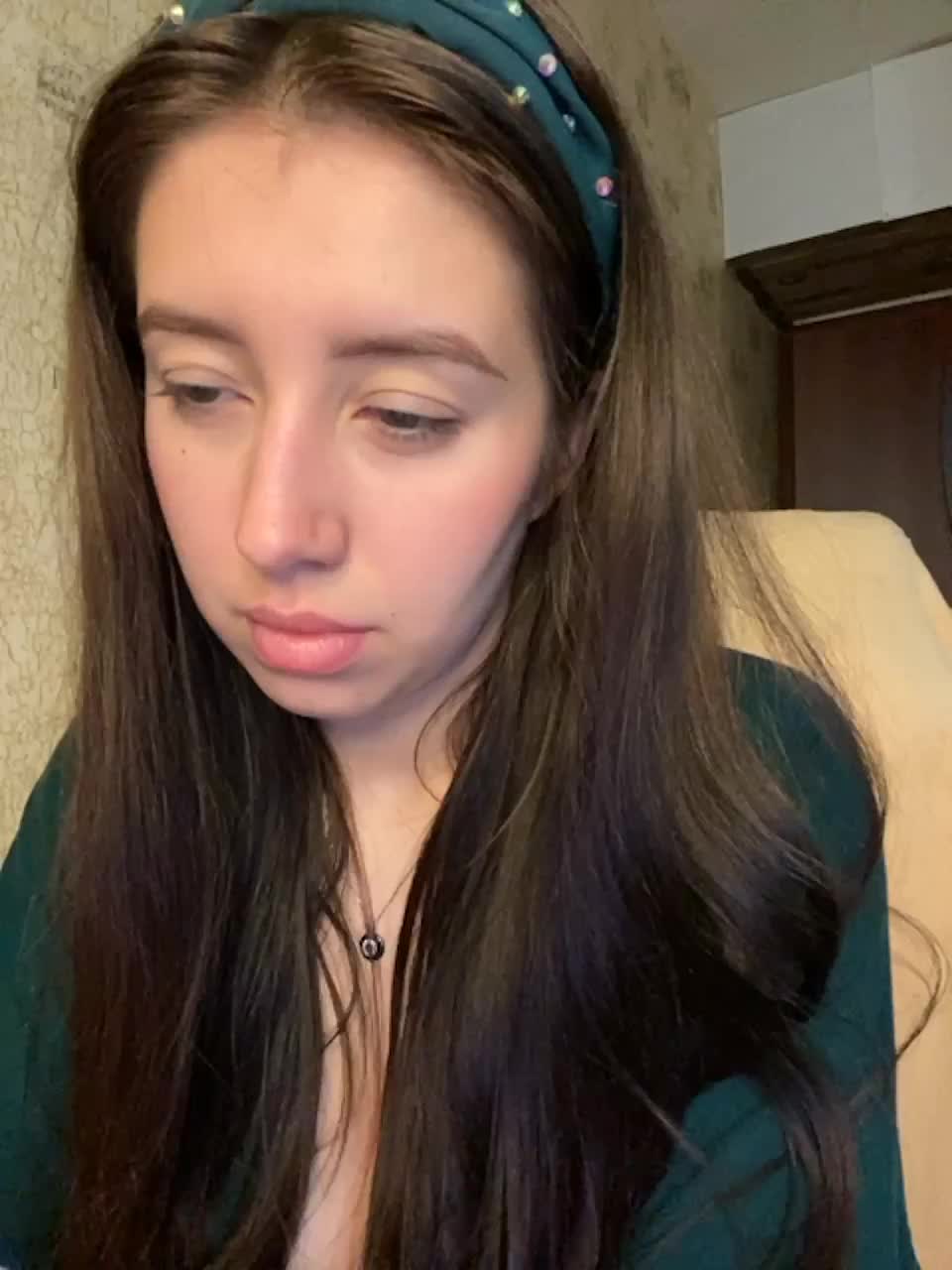 View or download file mialiahot on 2023-06-20 from bongacams