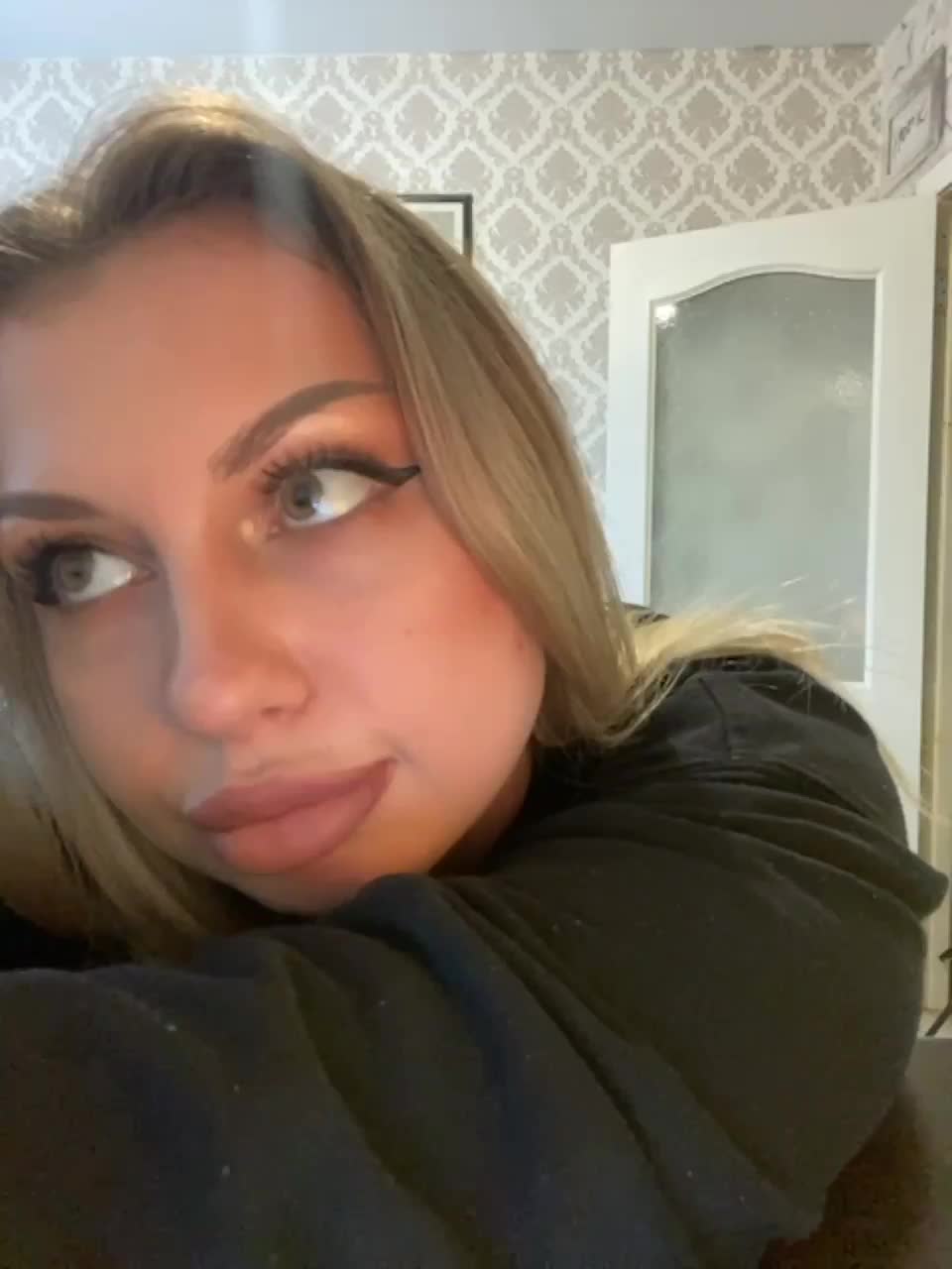 View or download file mozhnonebudu on 2023-06-20 from bongacams