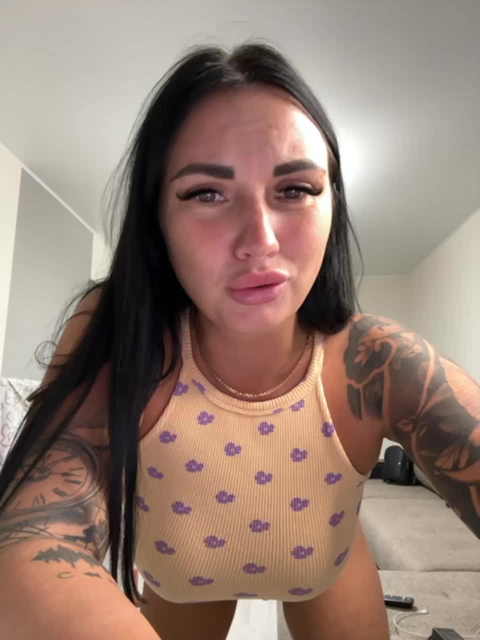 View or download file tokionajoe on 2023-06-20 from bongacams