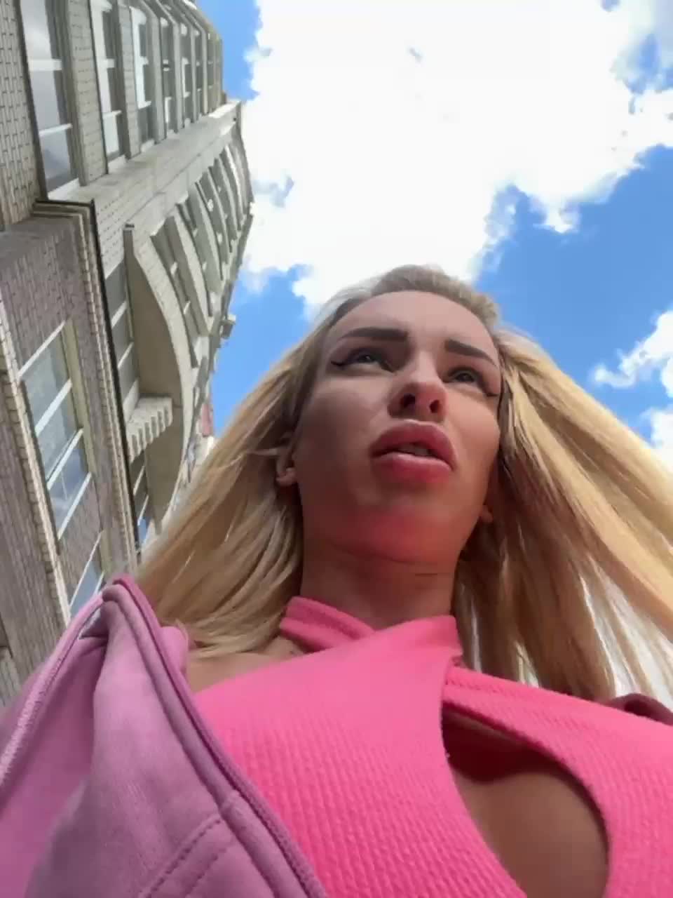 View or download file goldpussy69 on 2023-06-21 from bongacams