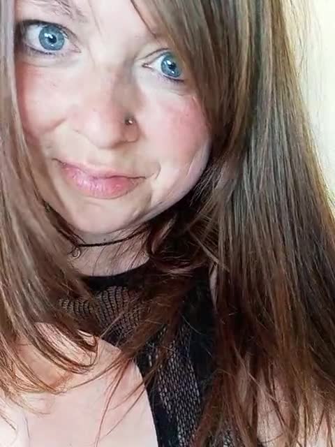 View or download file hairycrotch on 2023-06-21 from bongacams