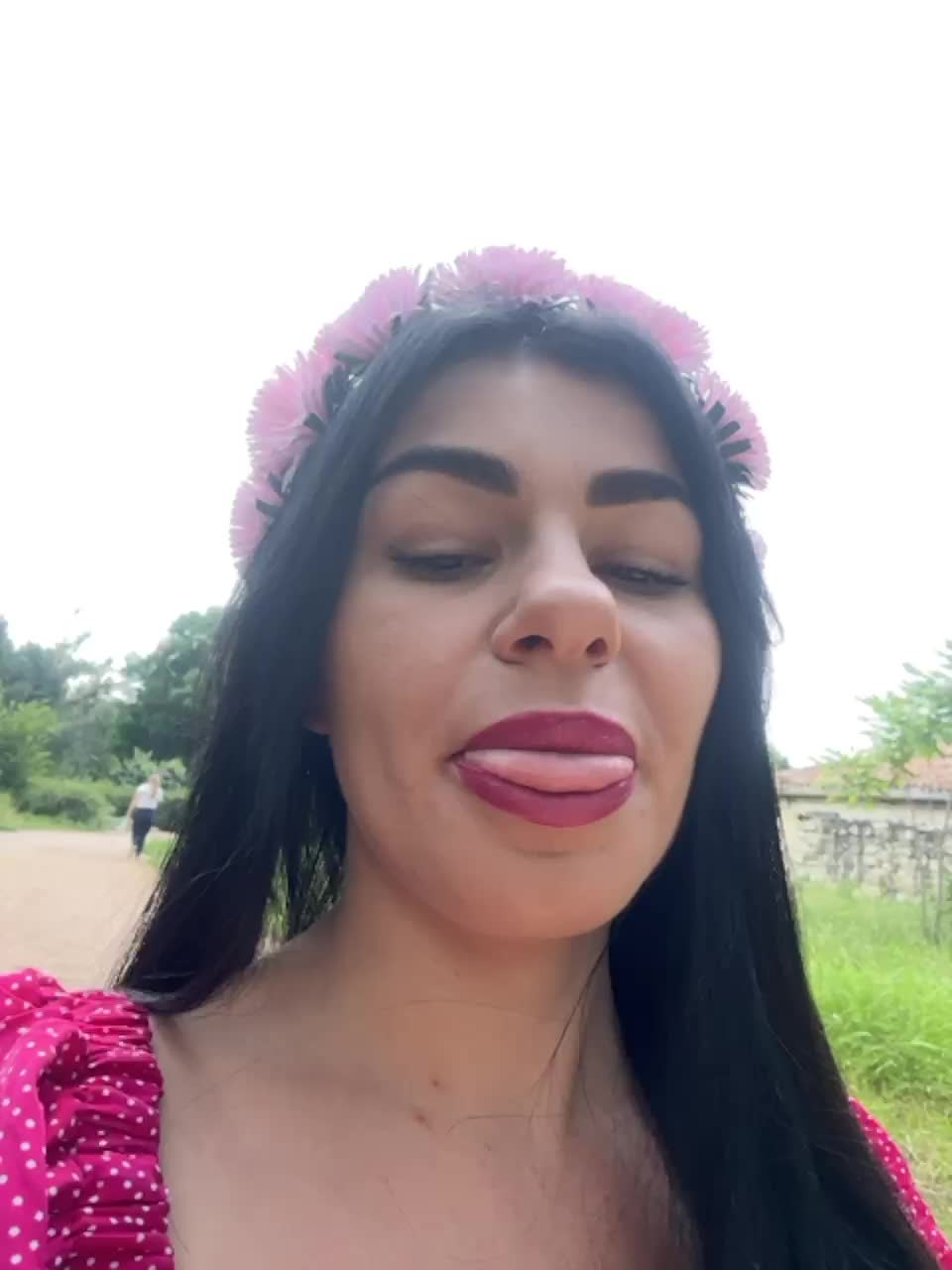 View or download file konfetka_sex on 2023-06-21 from bongacams