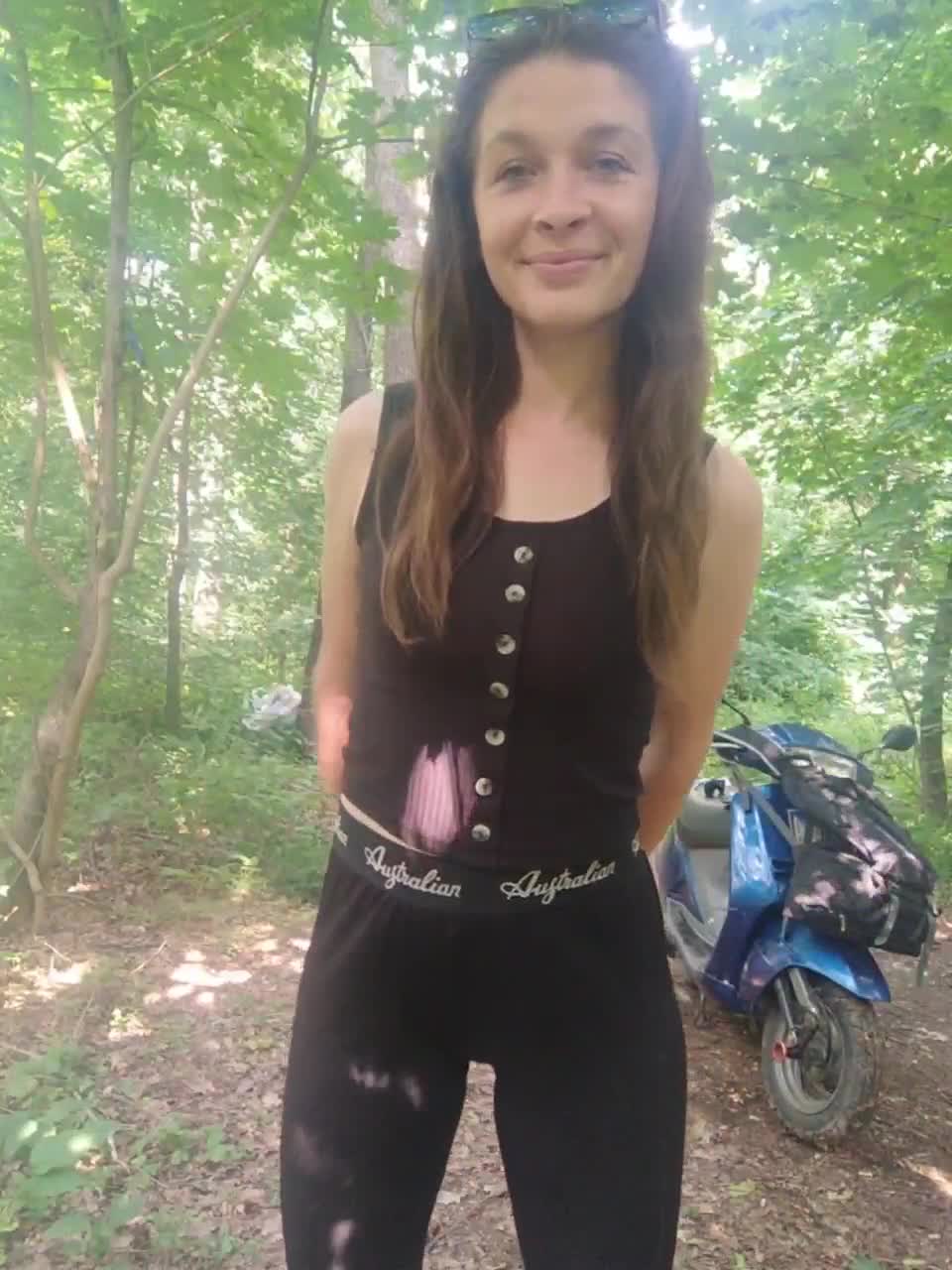 View or download file masya1996 on 2023-06-21 from bongacams