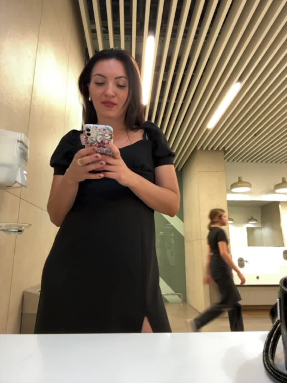 View or download file divora on 2023-06-22 from bongacams