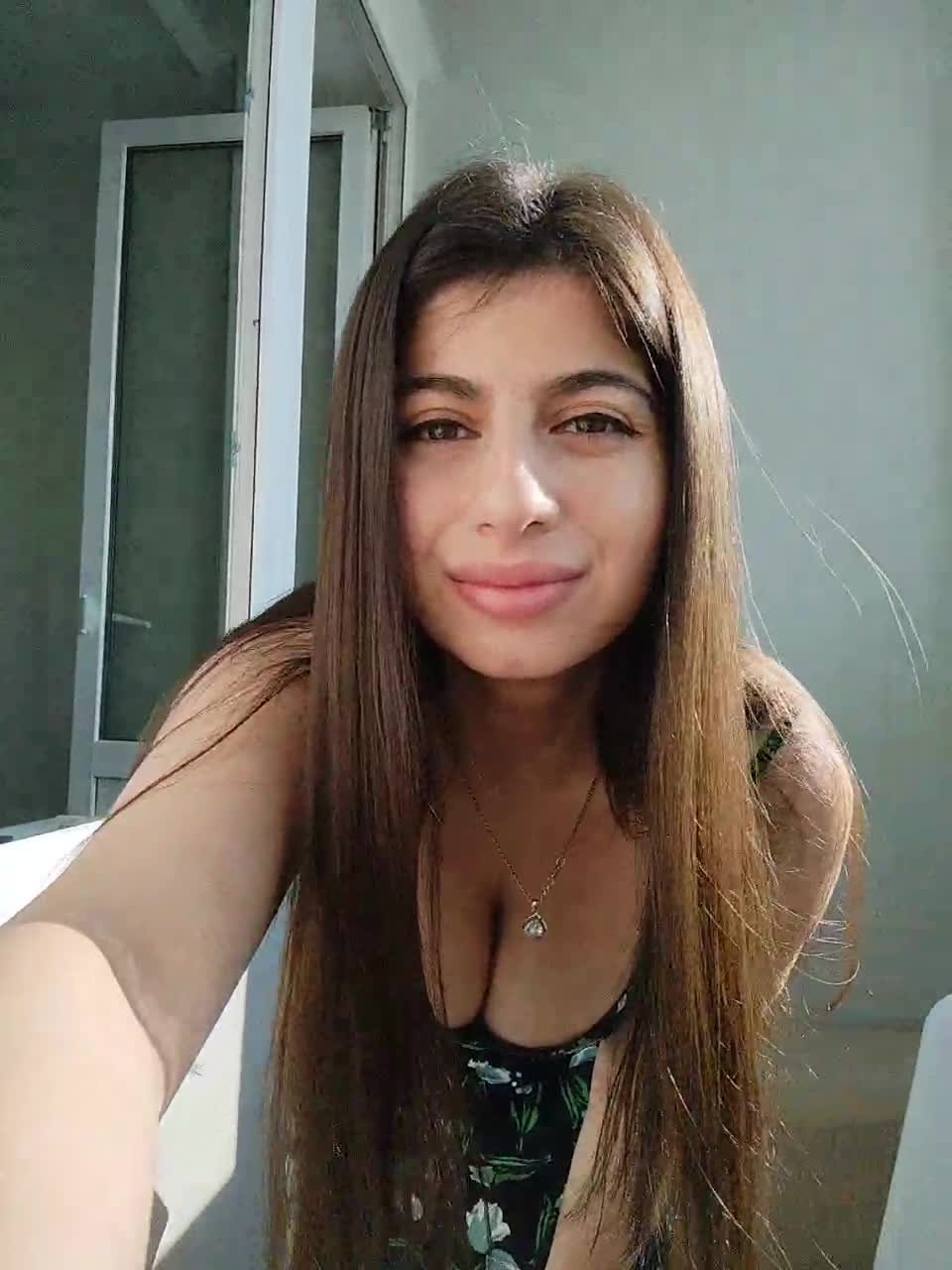 View or download file madina3 on 2023-06-22 from bongacams