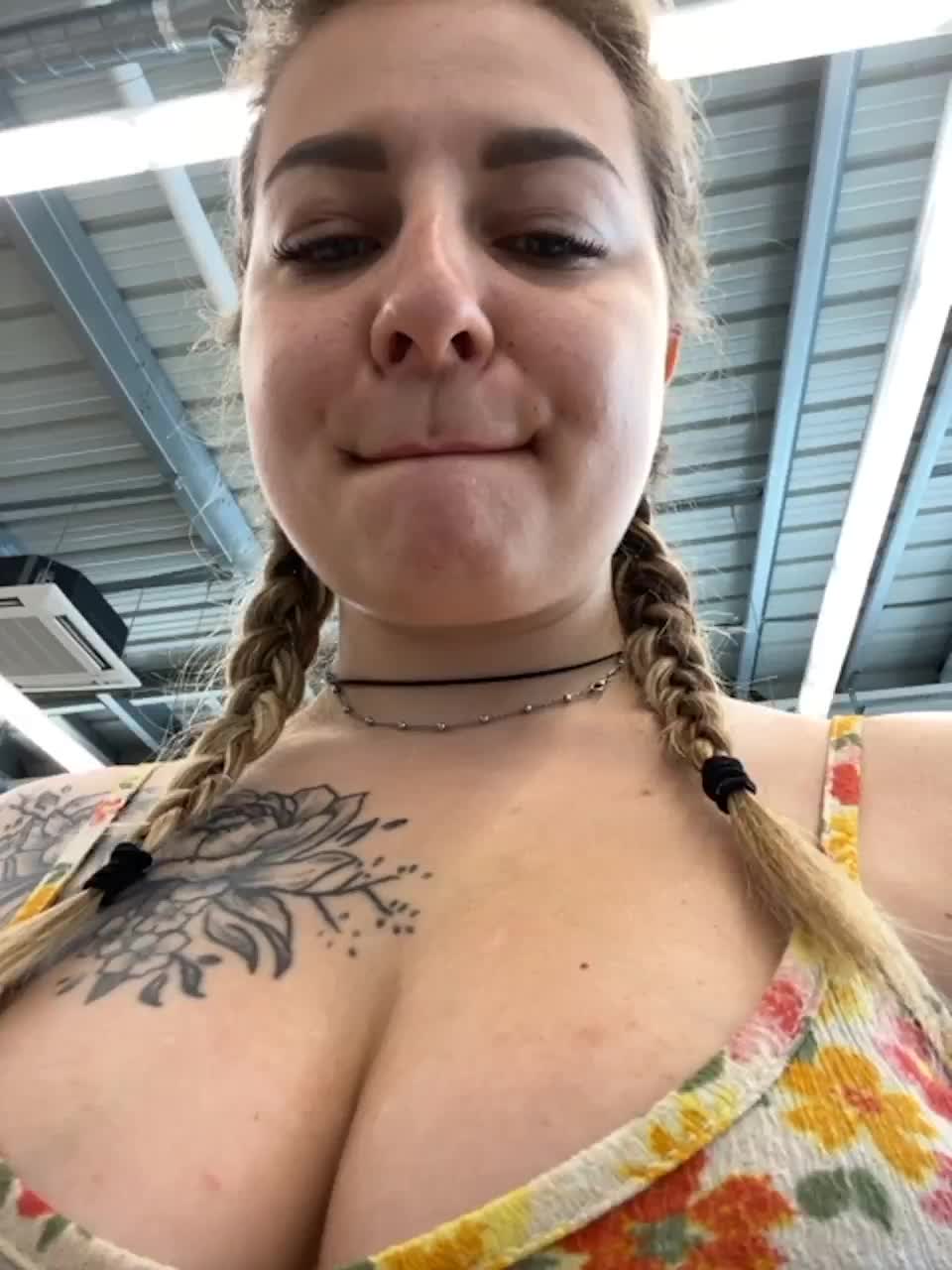 View or download file agatharuiz on 2023-06-23 from bongacams