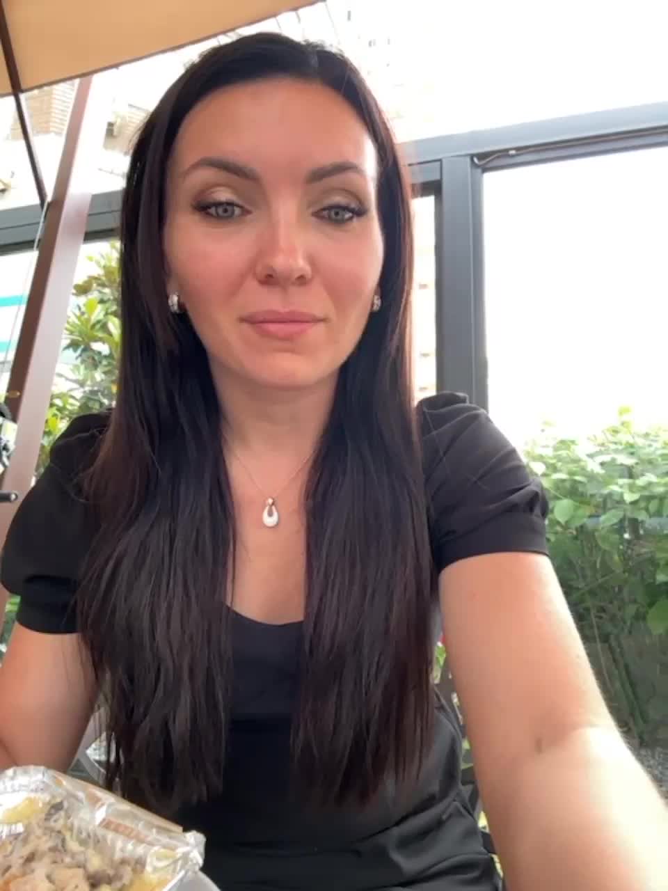 View or download file divora on 2023-06-23 from bongacams