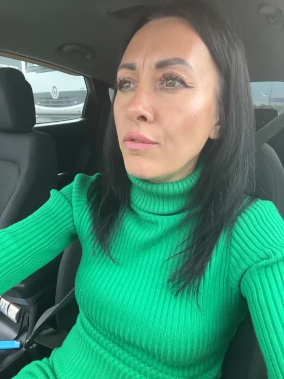 View or download file karolinamilf on 2023-06-23 from bongacams