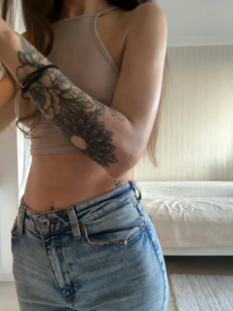 View or download file kirlove1 on 2023-06-23 from bongacams