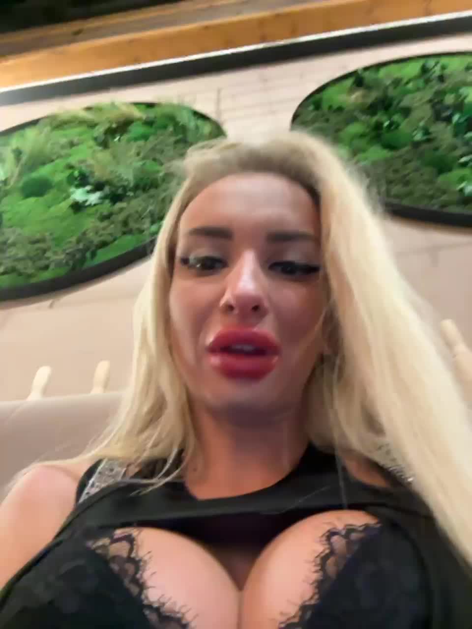 View or download file goldpussy69 on 2023-06-24 from bongacams