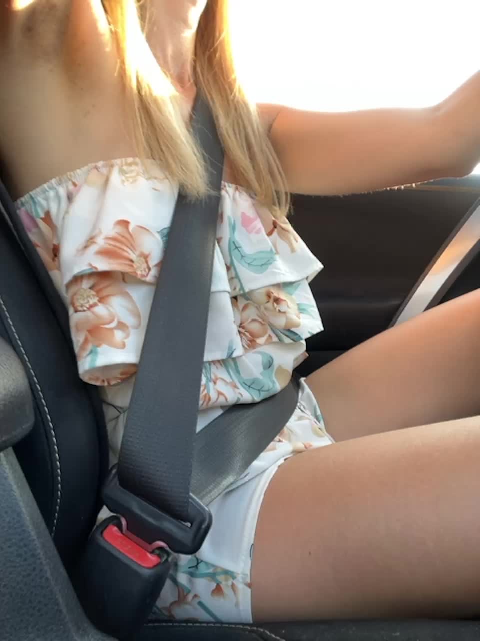 View or download file lady_dee on 2023-06-24 from bongacams