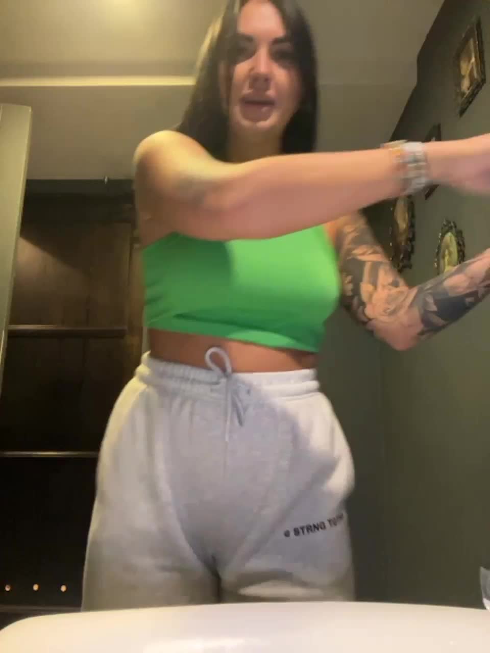 View or download file tokionajoe on 2023-06-24 from bongacams