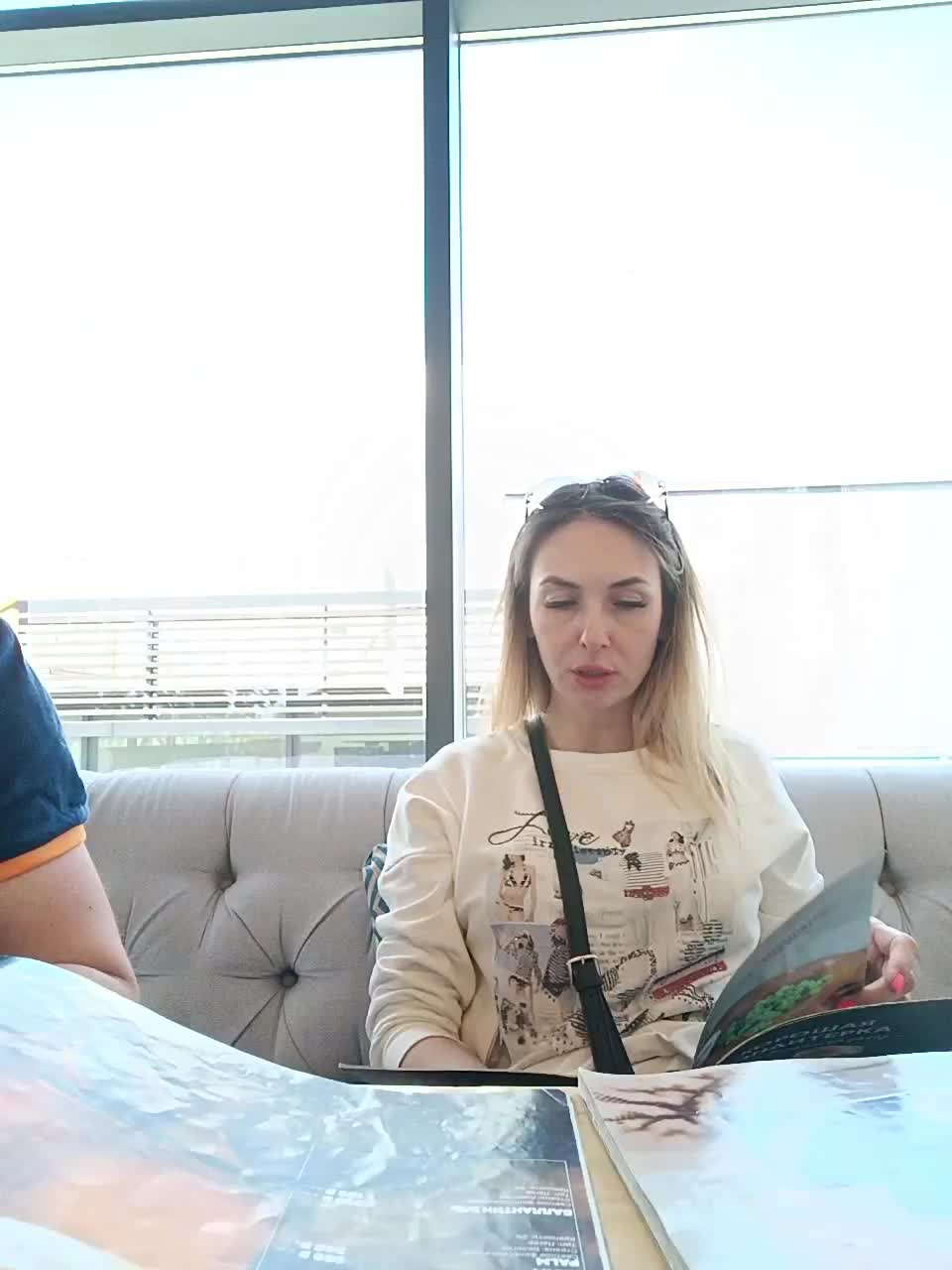 View or download file vip_para on 2023-06-24 from bongacams