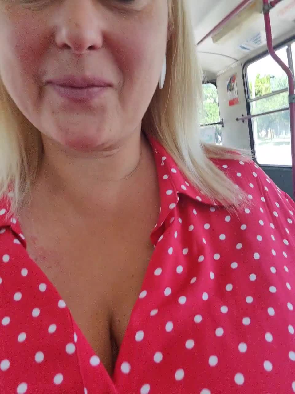 View or download file janna37 on 2023-06-25 from bongacams