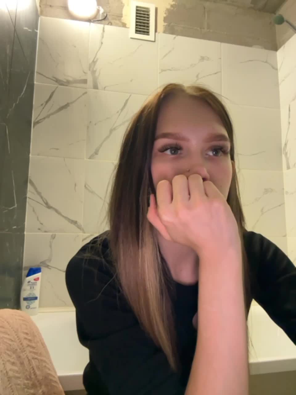 View or download file angelll3 on 2023-06-26 from bongacams