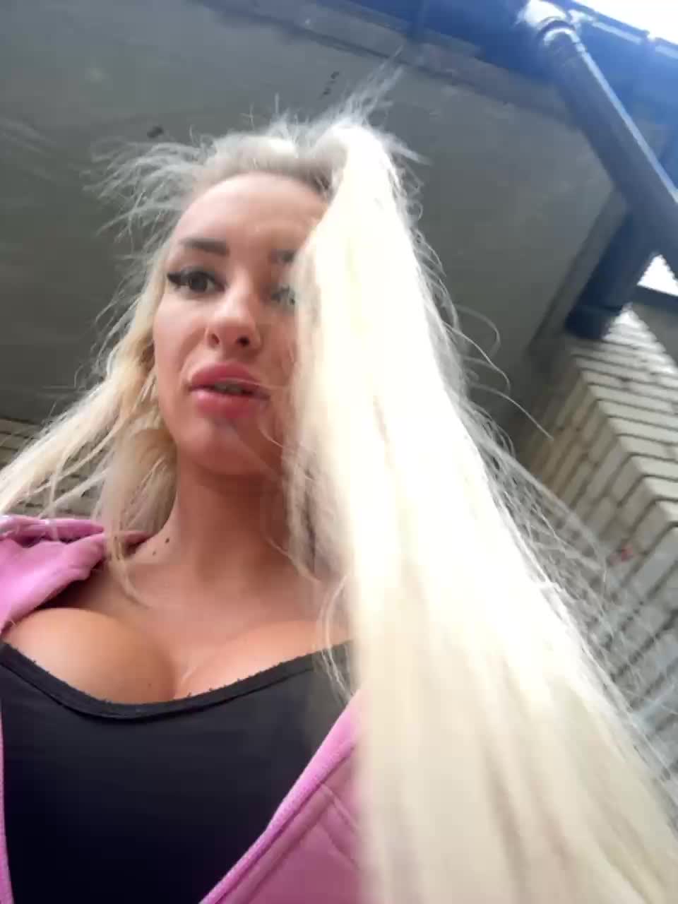 View or download file goldpussy69 on 2023-06-26 from bongacams