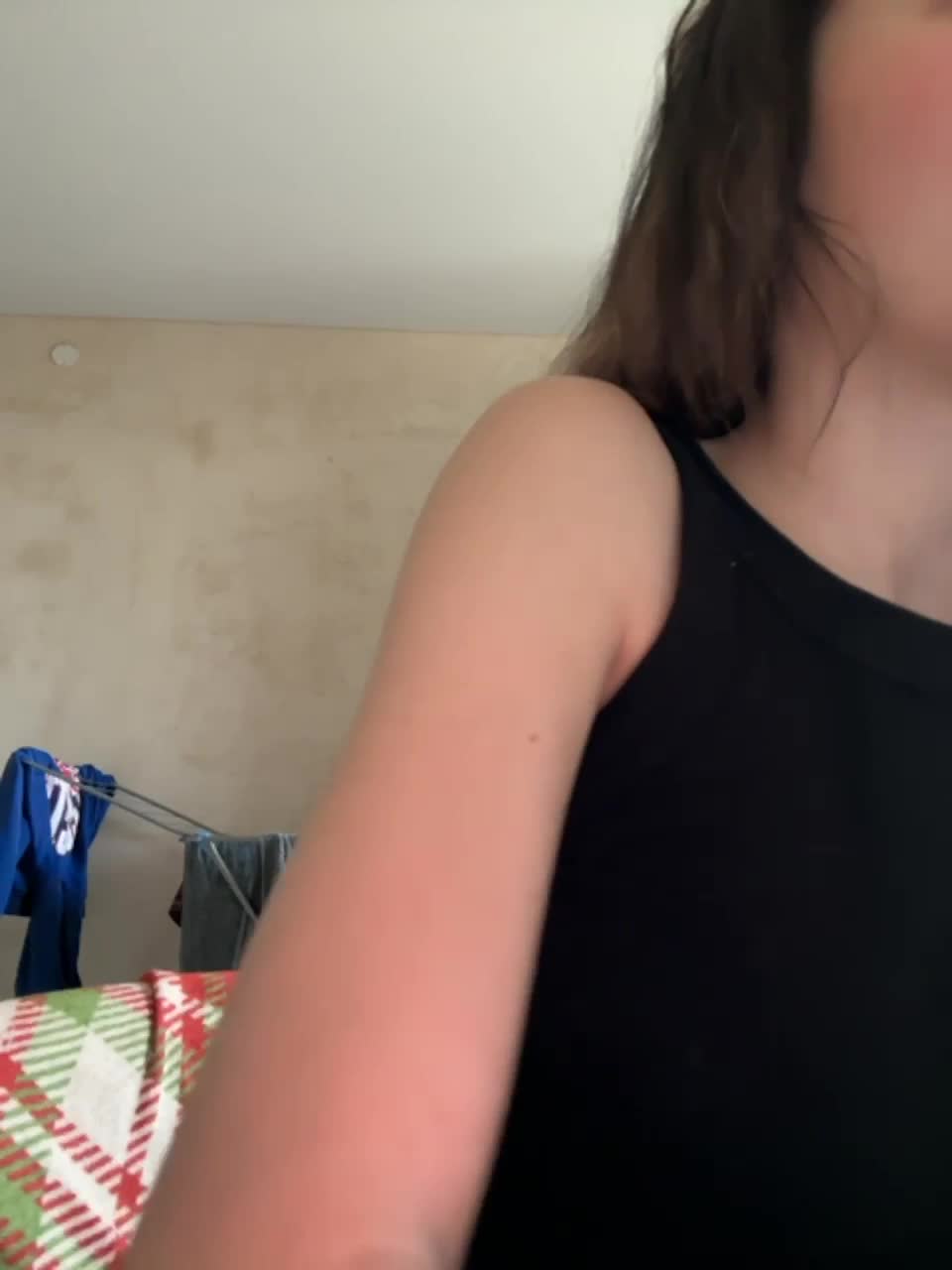 View or download file angelll3 on 2023-06-27 from bongacams