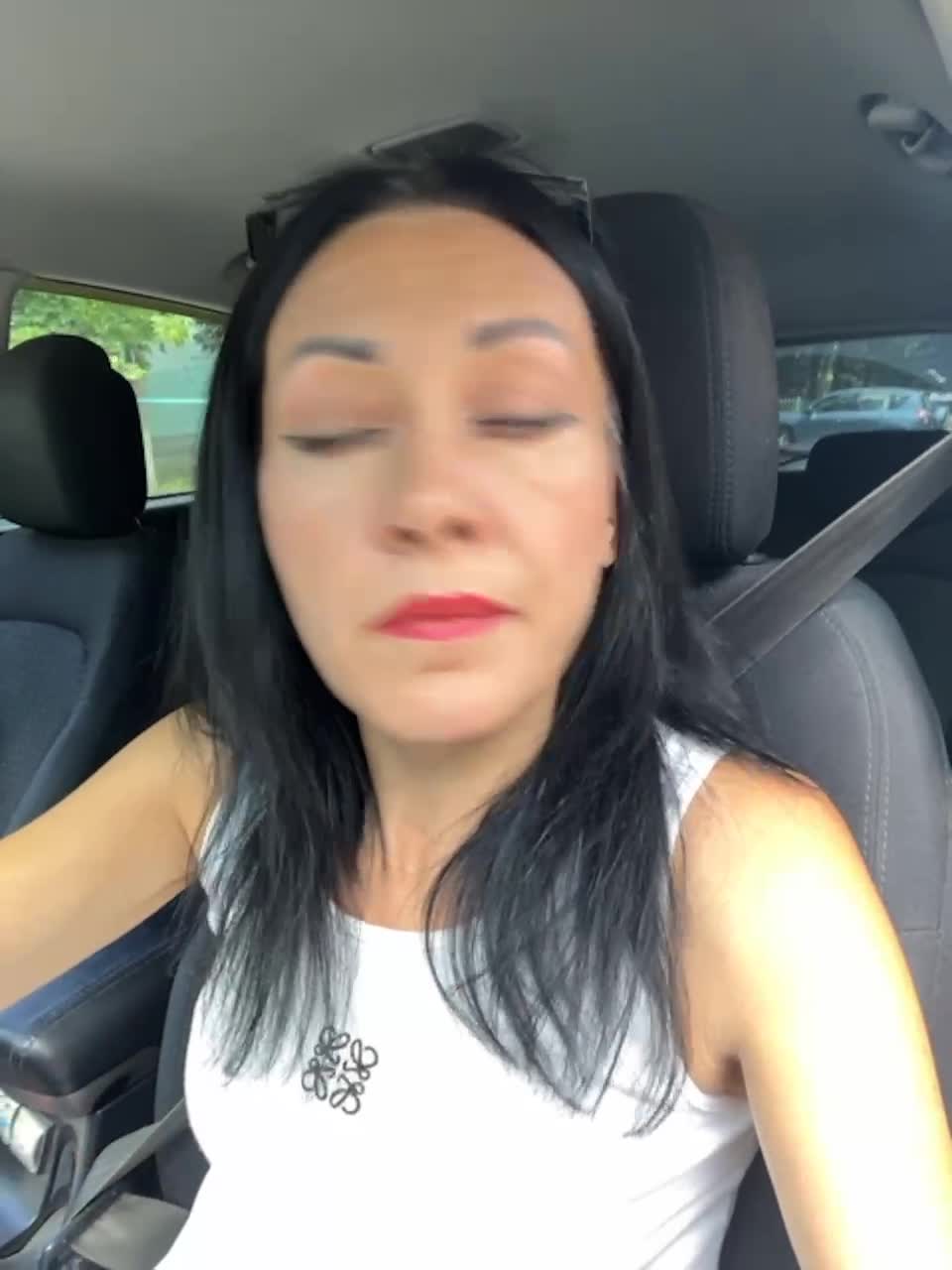 View or download file karolinamilf on 2023-06-27 from bongacams