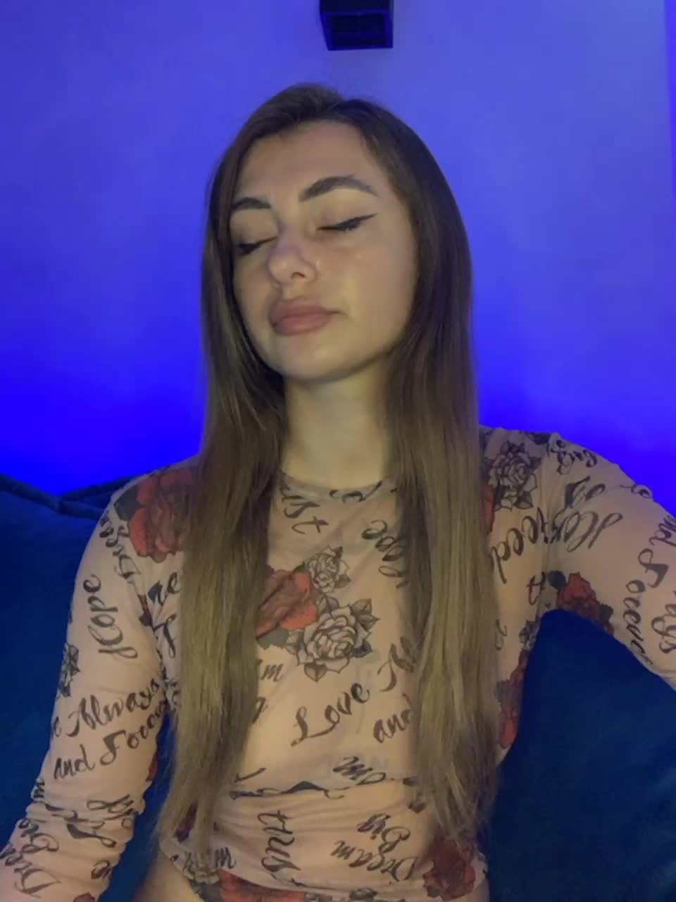 View or download file monikalevi on 2023-06-27 from bongacams