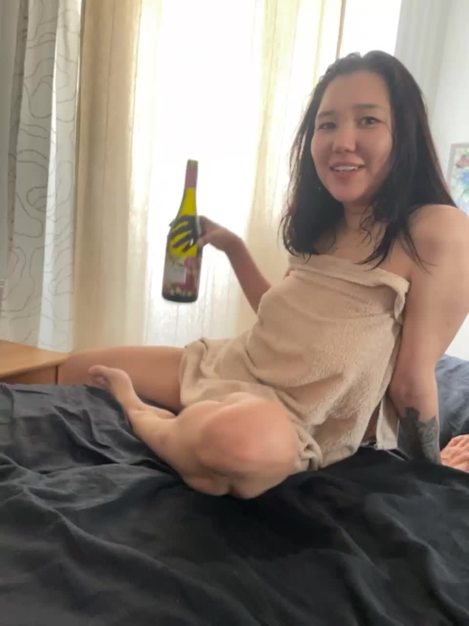 View or download file pheeenix11998855 on 2023-06-27 from bongacams