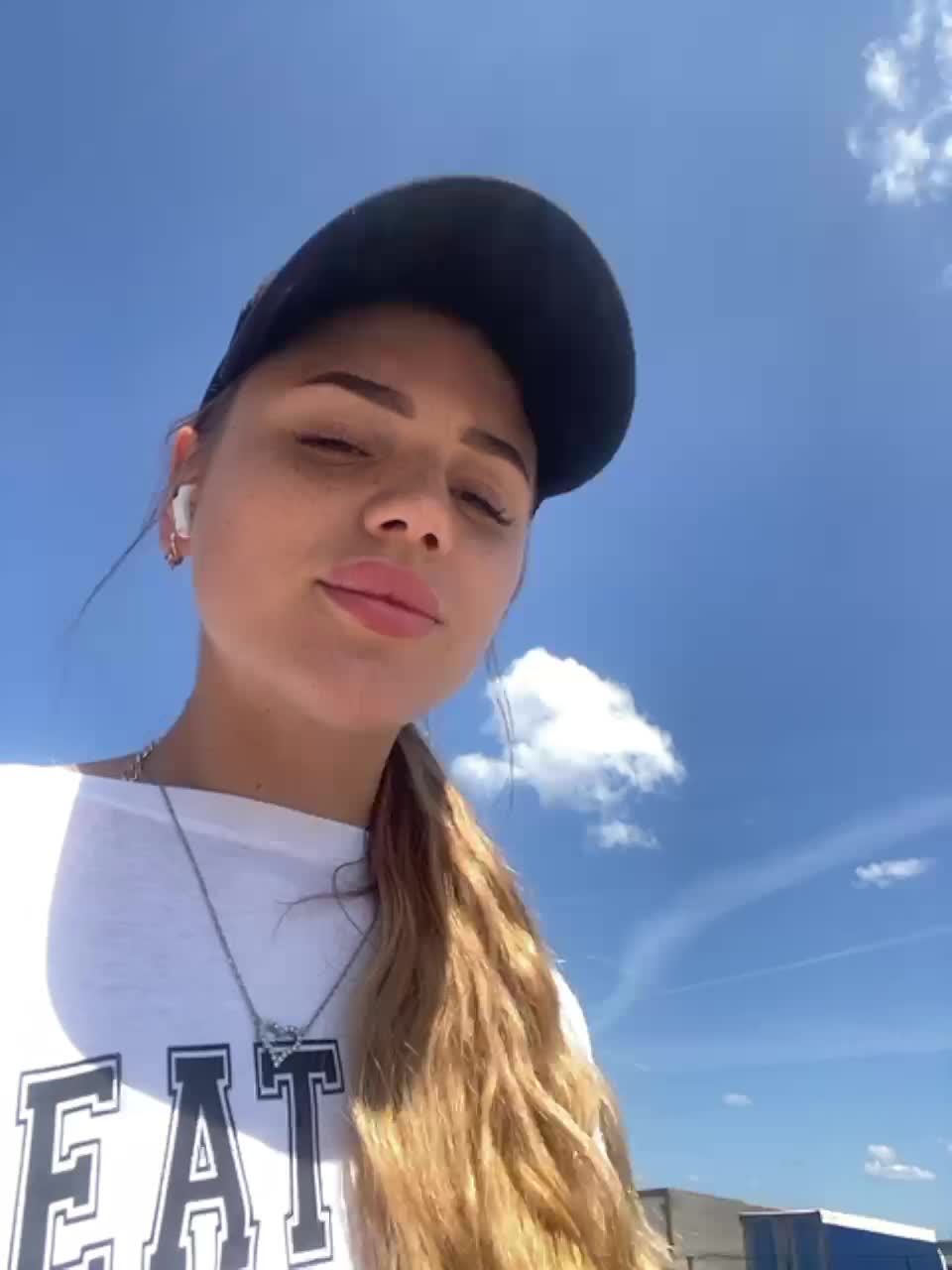 View or download file sweetymia on 2023-06-27 from bongacams