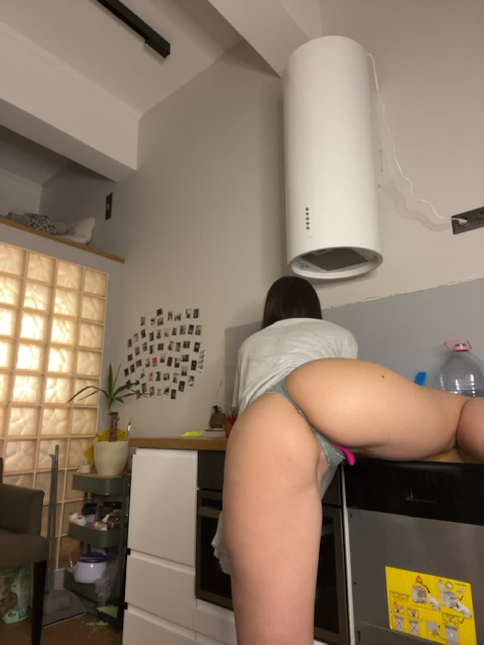 View or download file angela1555 on 2023-06-28 from bongacams