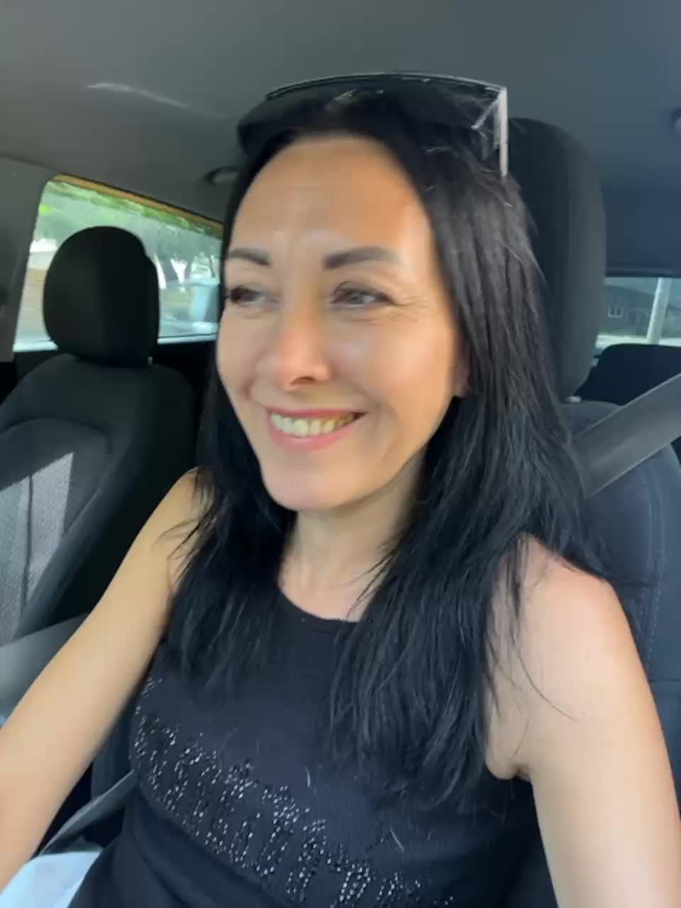 View or download file karolinamilf on 2023-06-28 from bongacams