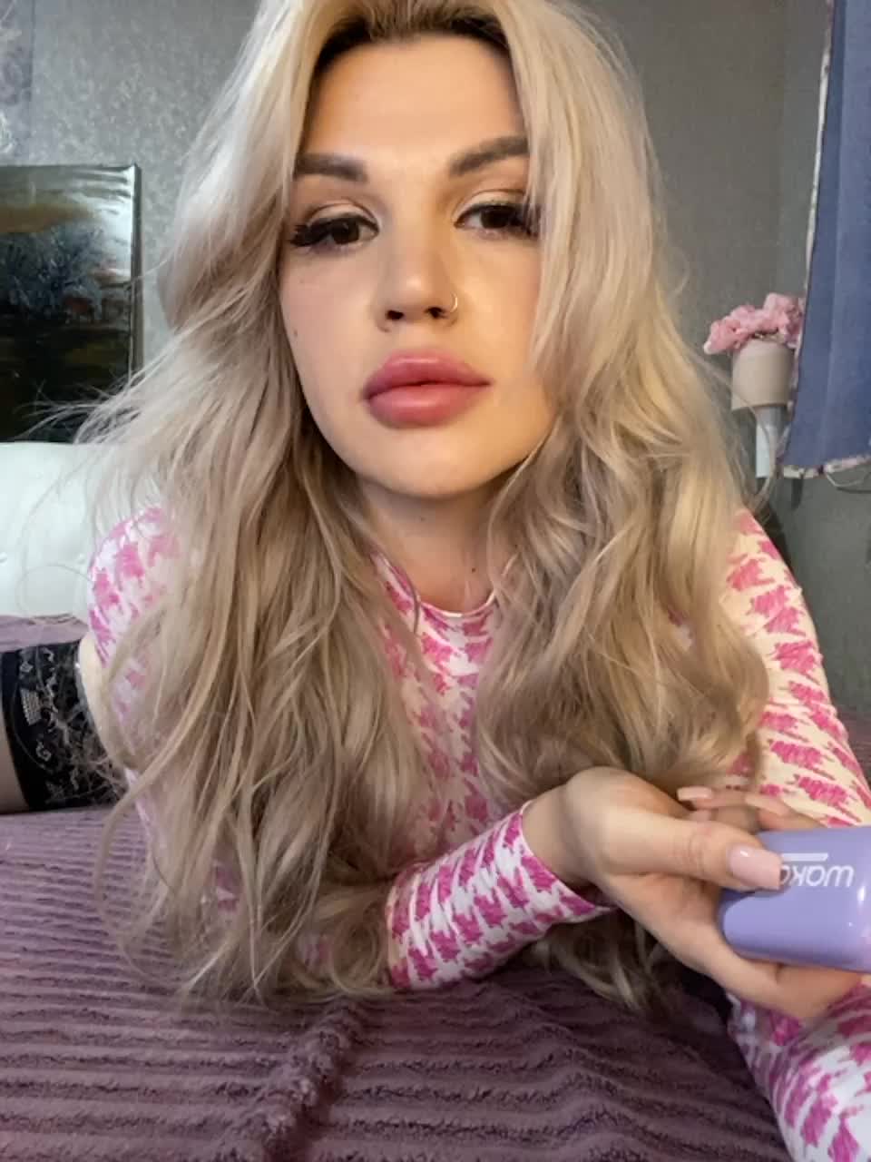 View or download file succubz on 2023-06-28 from bongacams