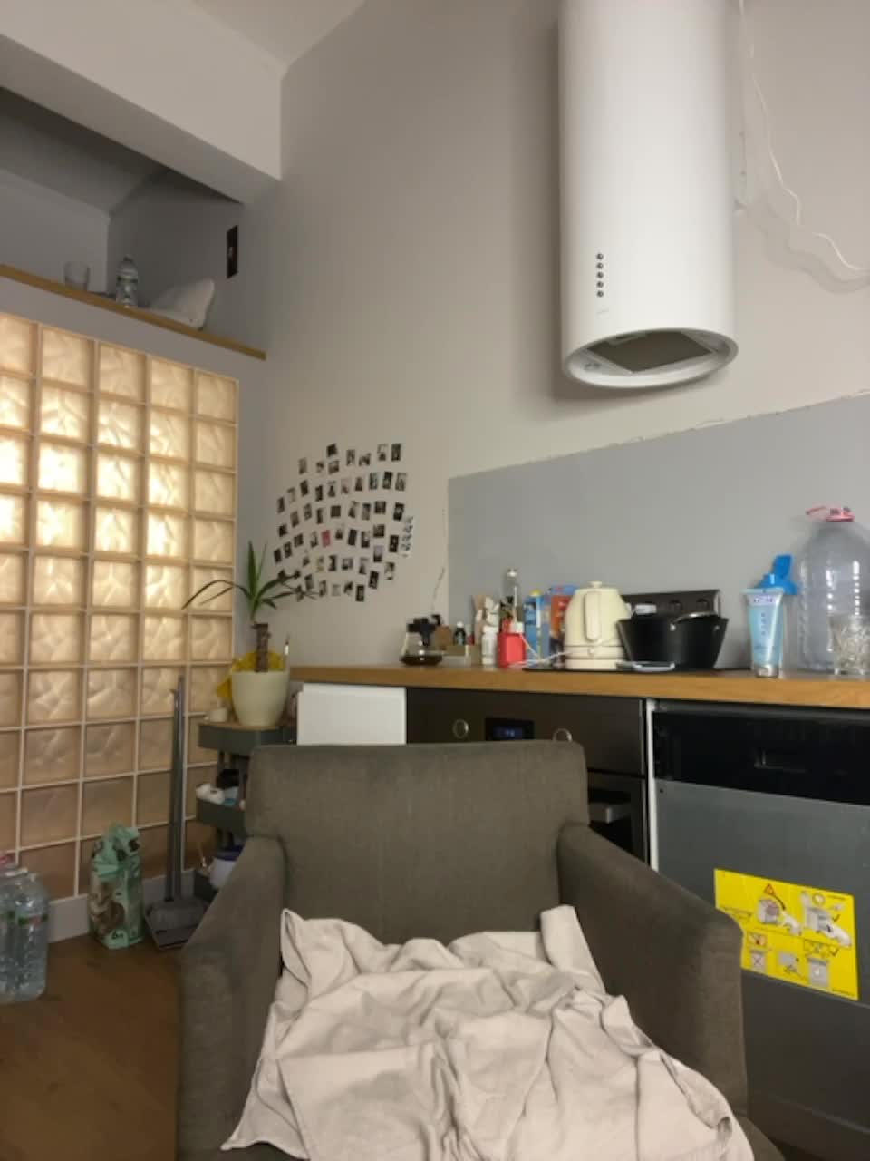 View or download file angela1555 on 2023-06-29 from bongacams