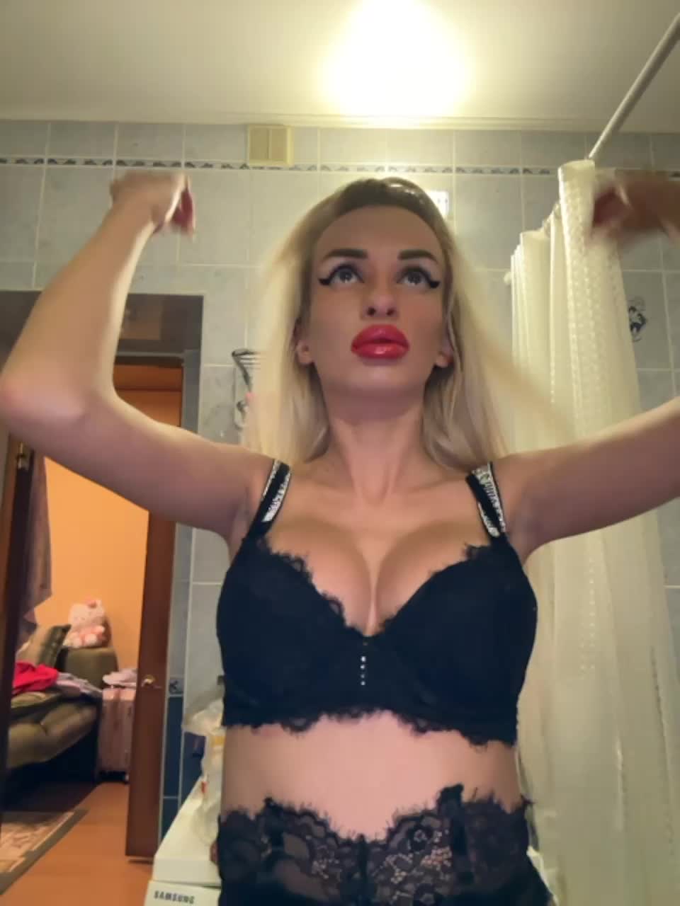 View or download file goldpussy69 on 2023-06-29 from bongacams