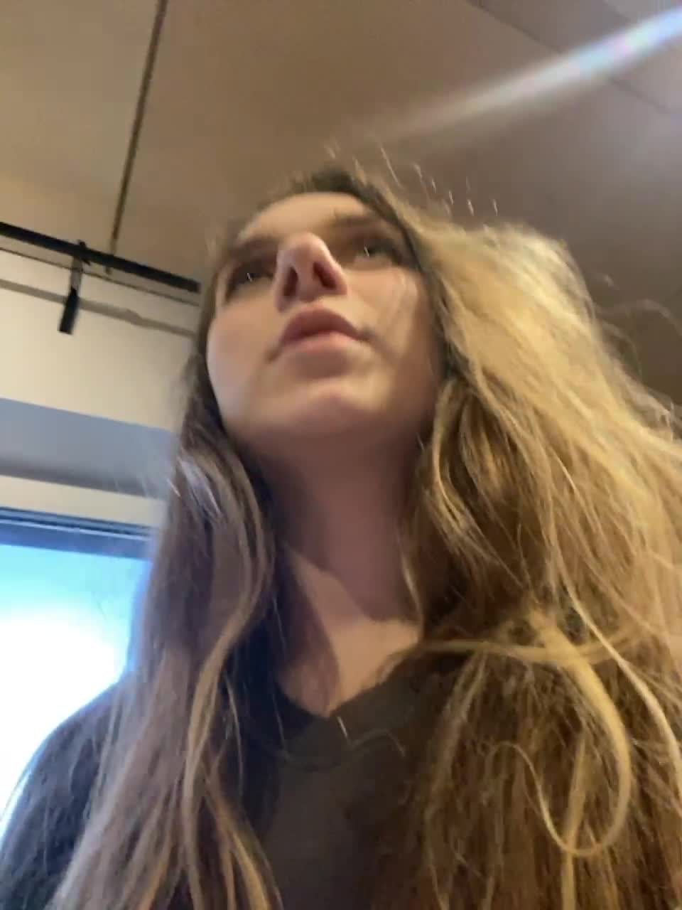 View or download file liizza on 2023-06-29 from bongacams