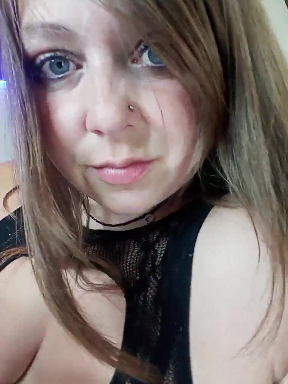 View or download file hairycrotch on 2023-06-30 from bongacams