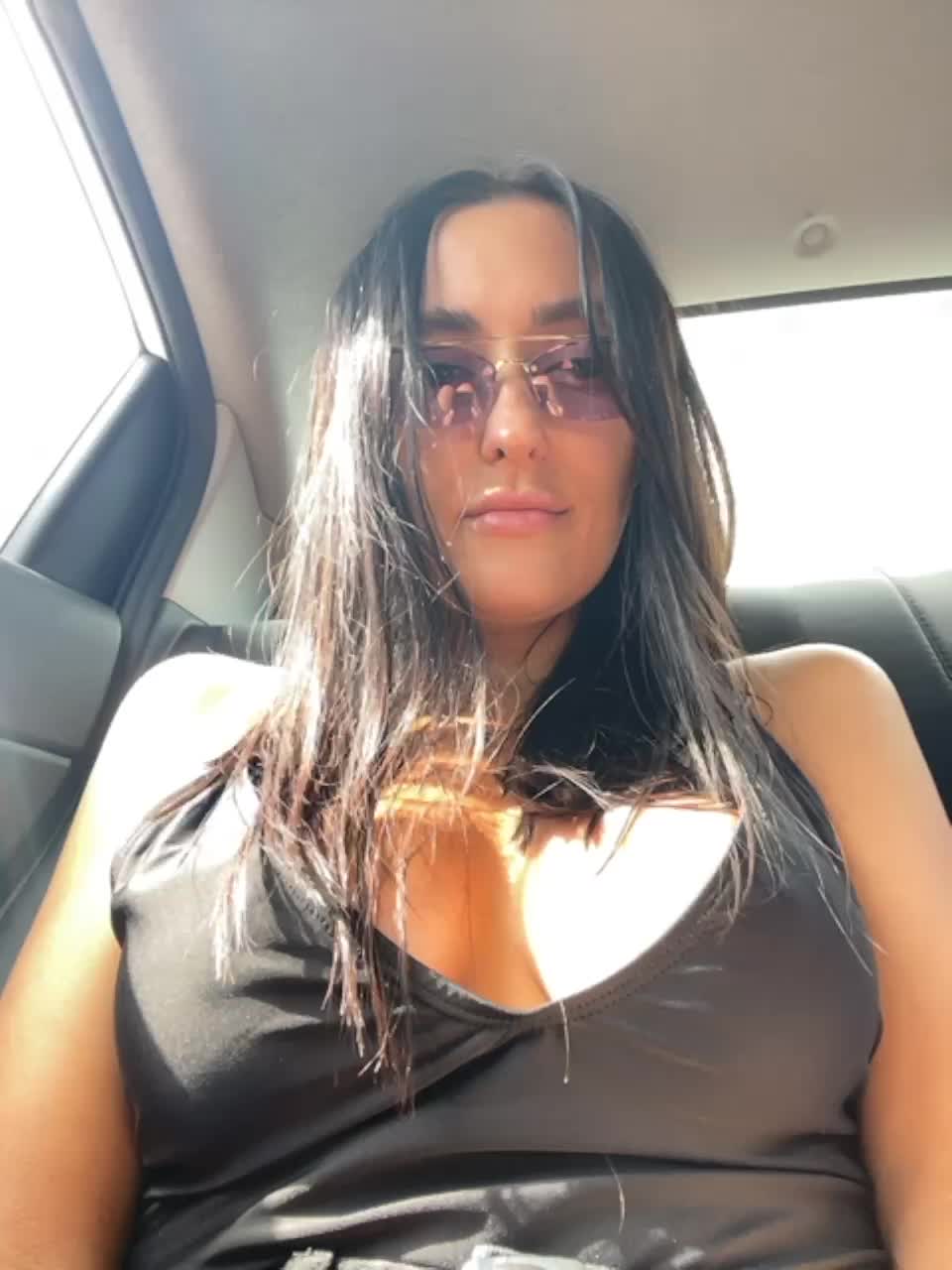 View or download file linahelen on 2023-06-30 from bongacams