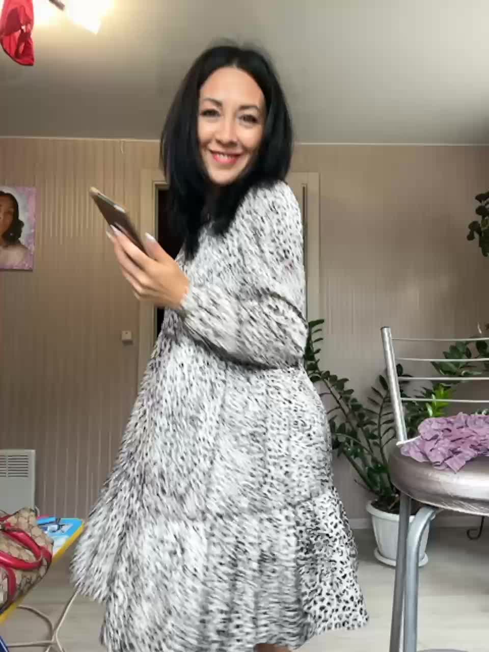 View or download file karolinamilf on 2023-07-01 from bongacams