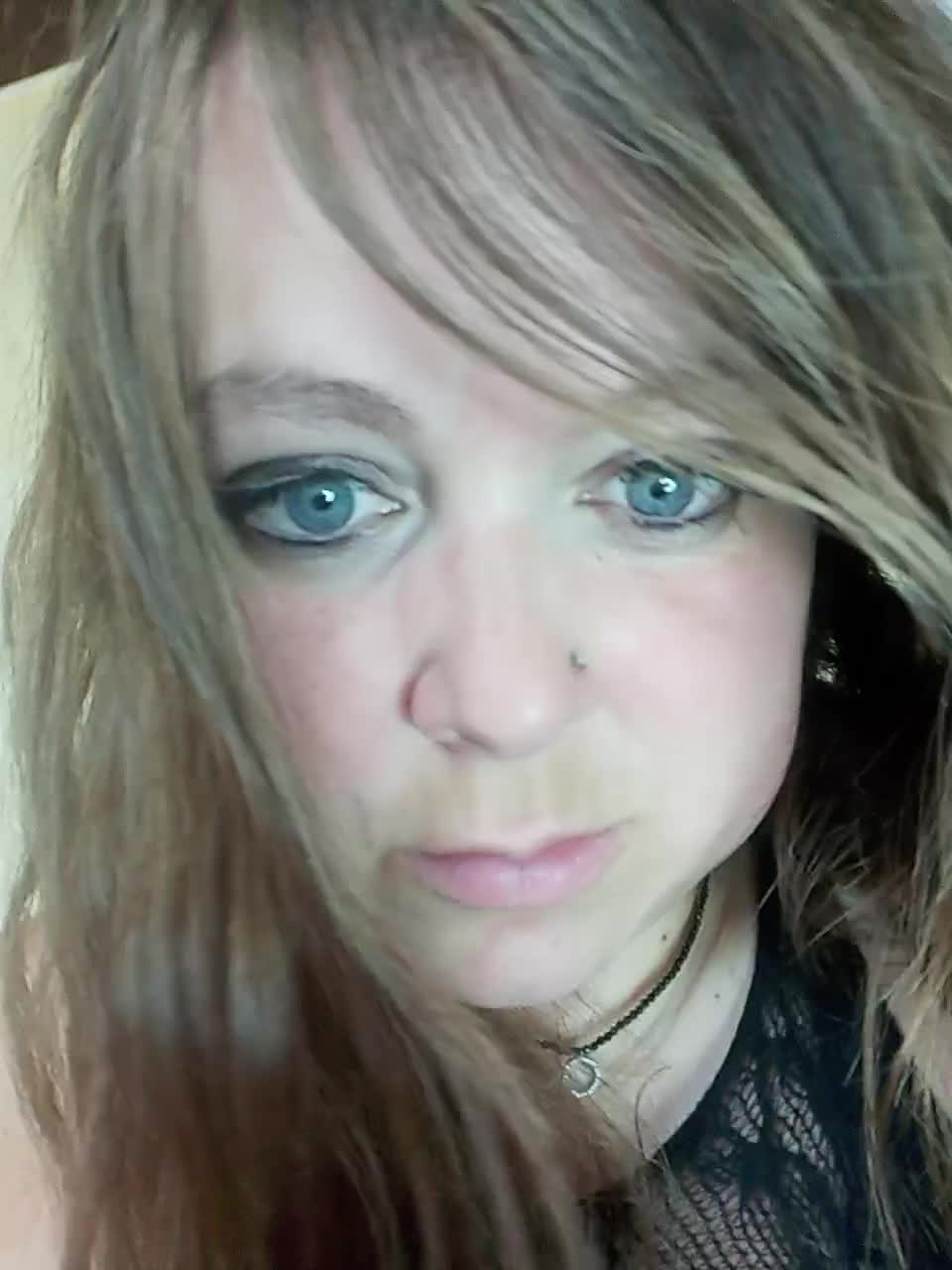 View or download file hairycrotch on 2023-07-04 from bongacams